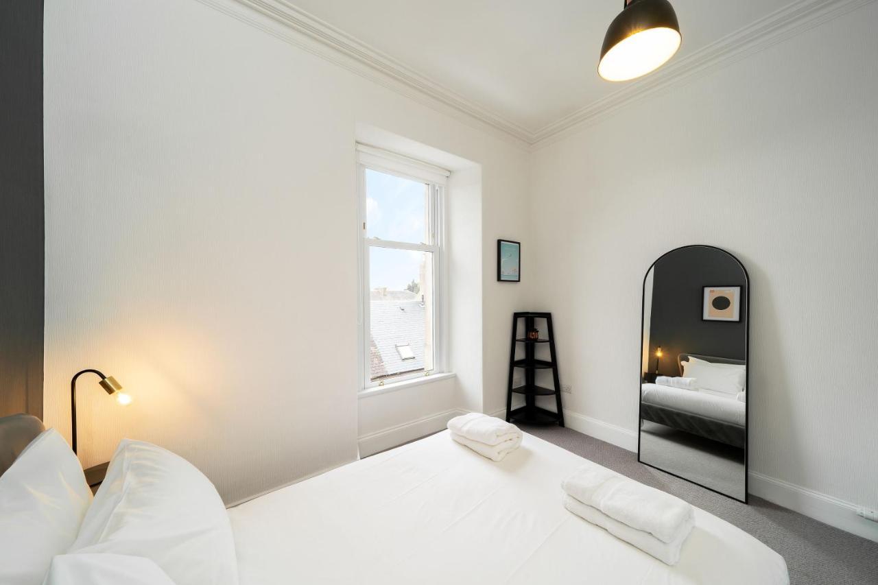Jane'S Place - Chic 2 Bed Apartment Dundee Luaran gambar