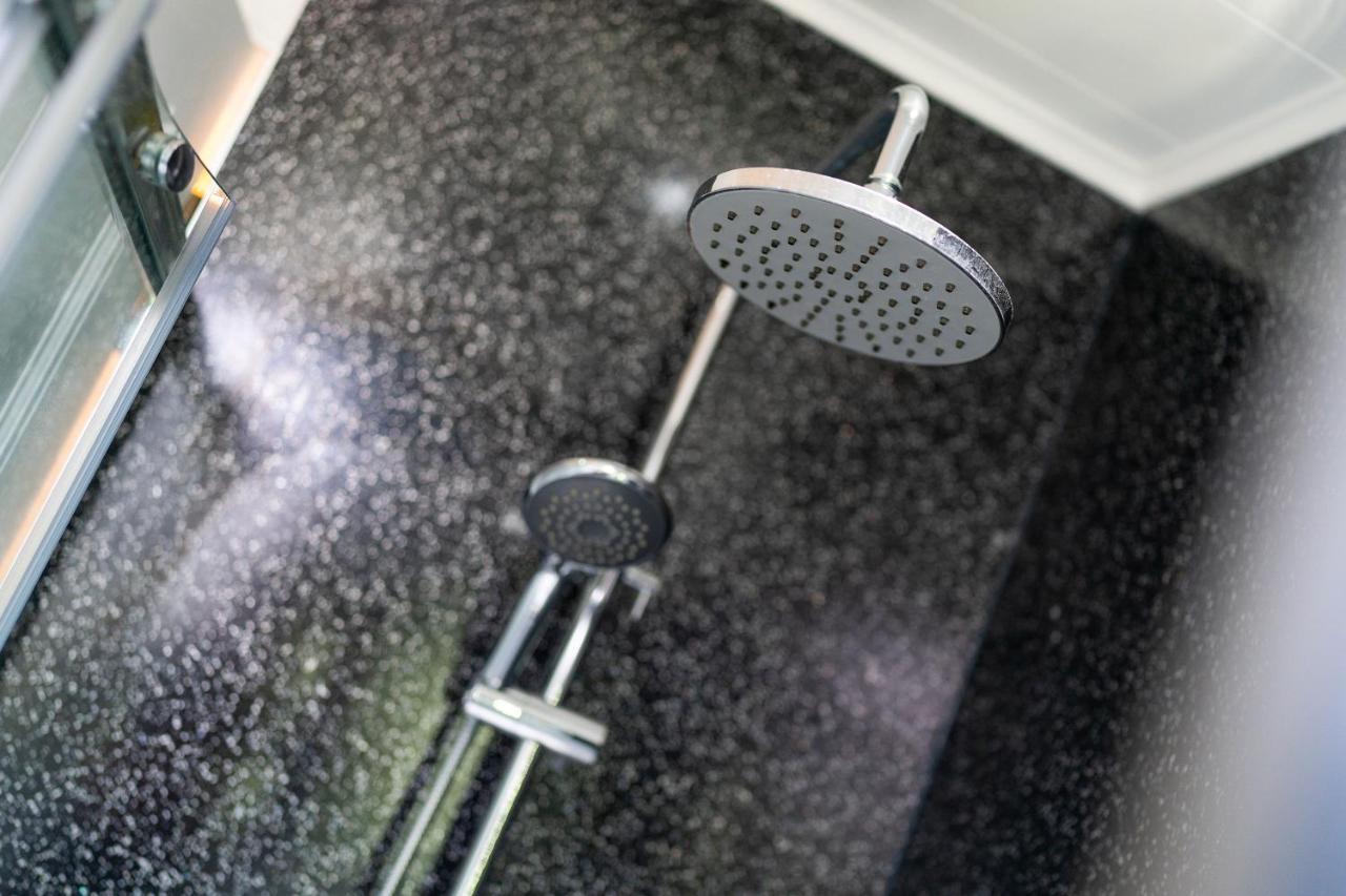 Jane'S Place - Chic 2 Bed Apartment Dundee Luaran gambar