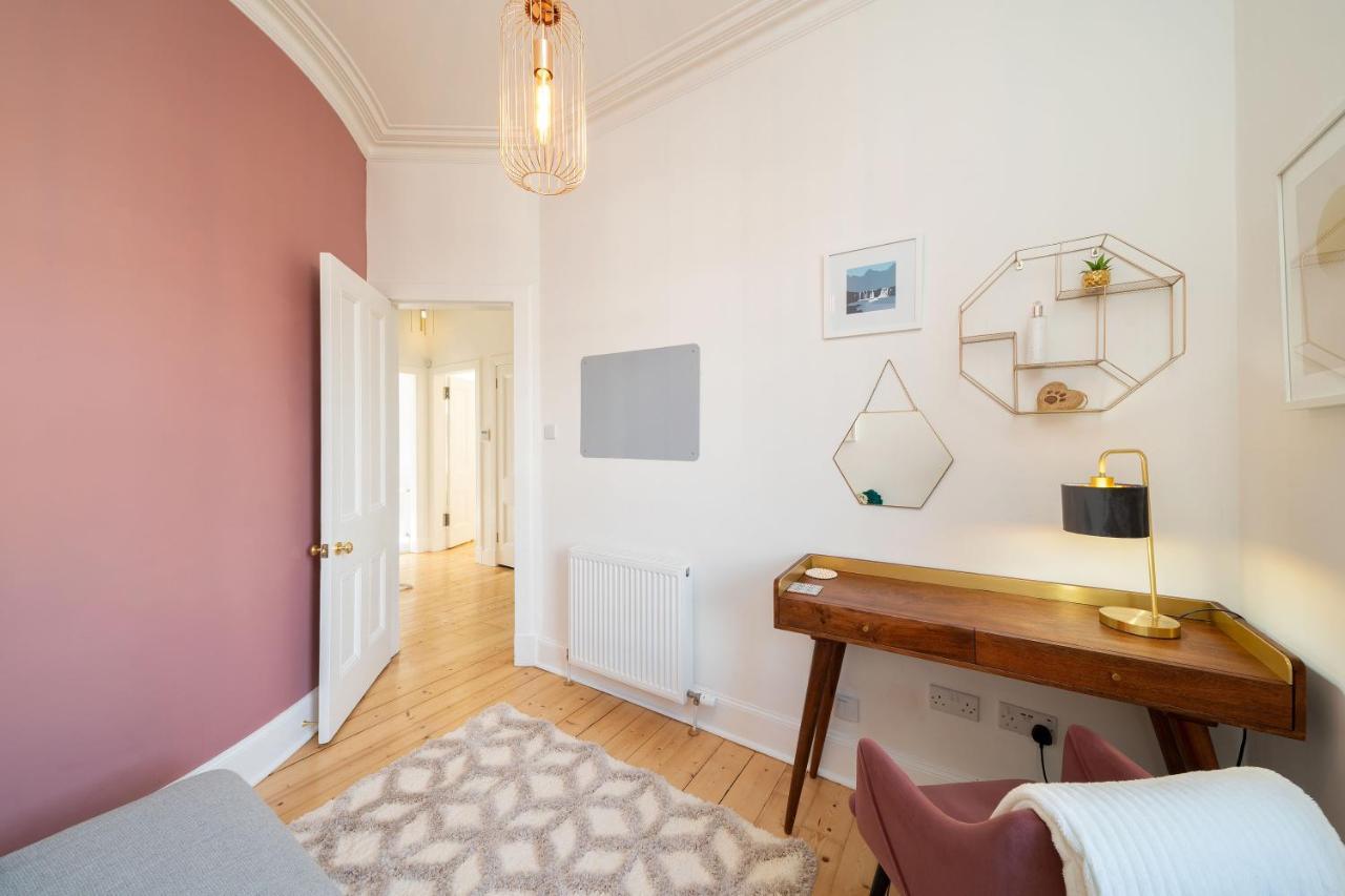 Jane'S Place - Chic 2 Bed Apartment Dundee Luaran gambar