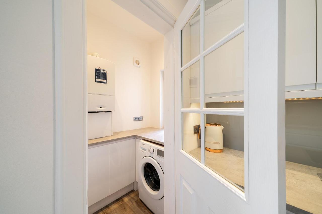 Jane'S Place - Chic 2 Bed Apartment Dundee Luaran gambar